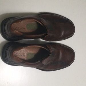 Clarks leather brown shoes, 7.5, new